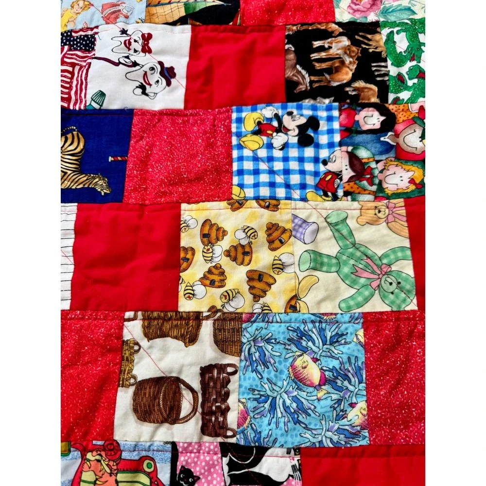 Handmade I-Spy‎ Patchwork Baby Quilt Red Mickey Mouse Crayola Alphabet 30x30
